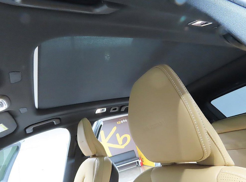 볼보 XC60 D5 AWD 인스크립션 사진 15