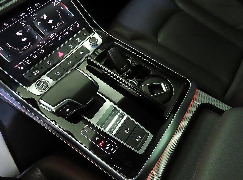 아우디 Q7 45 TDI 콰트로 사진 12