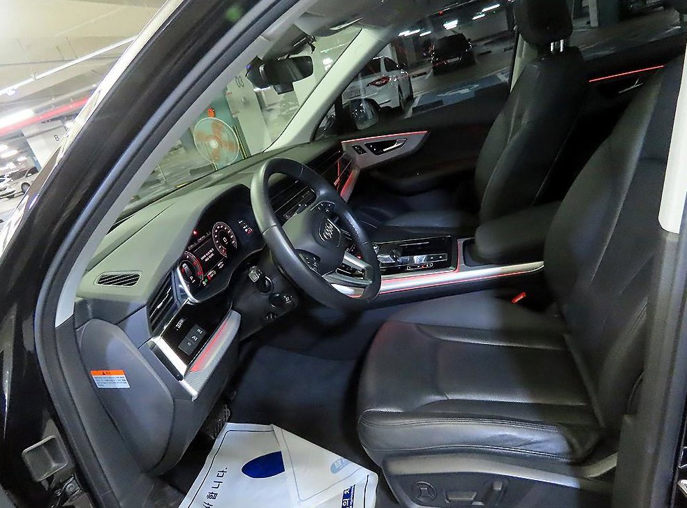아우디 Q7 45 TDI 콰트로 사진 6