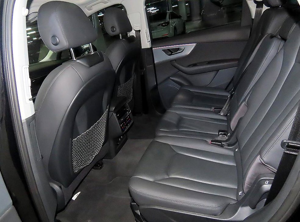 아우디 Q7 45 TDI 콰트로 사진 7