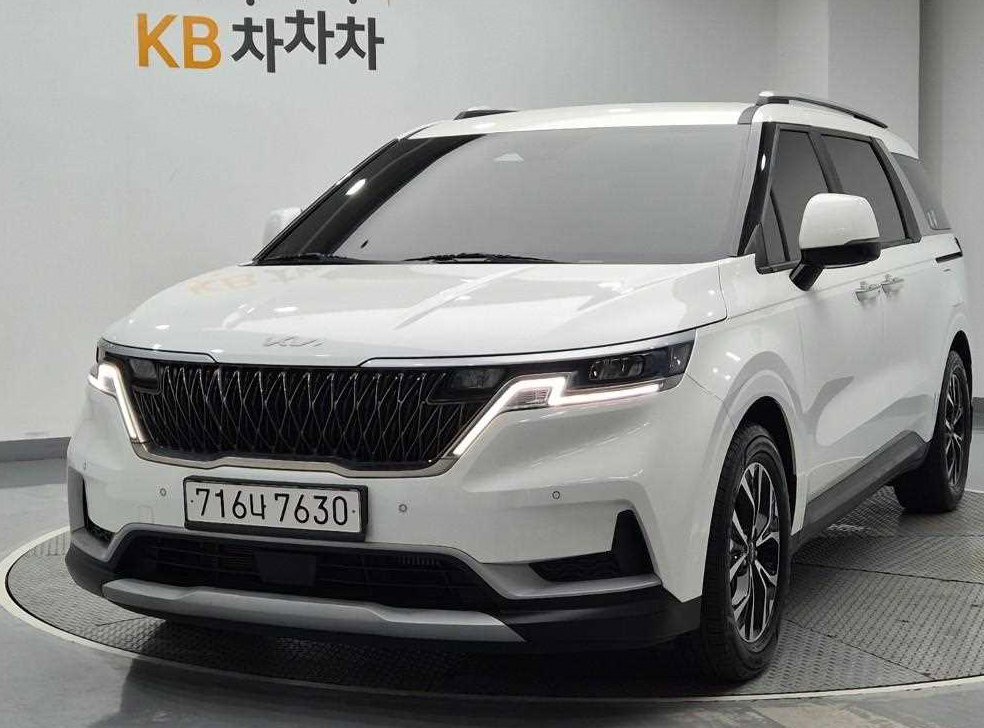 기아 카니발 디젤 11인승 프레스티지