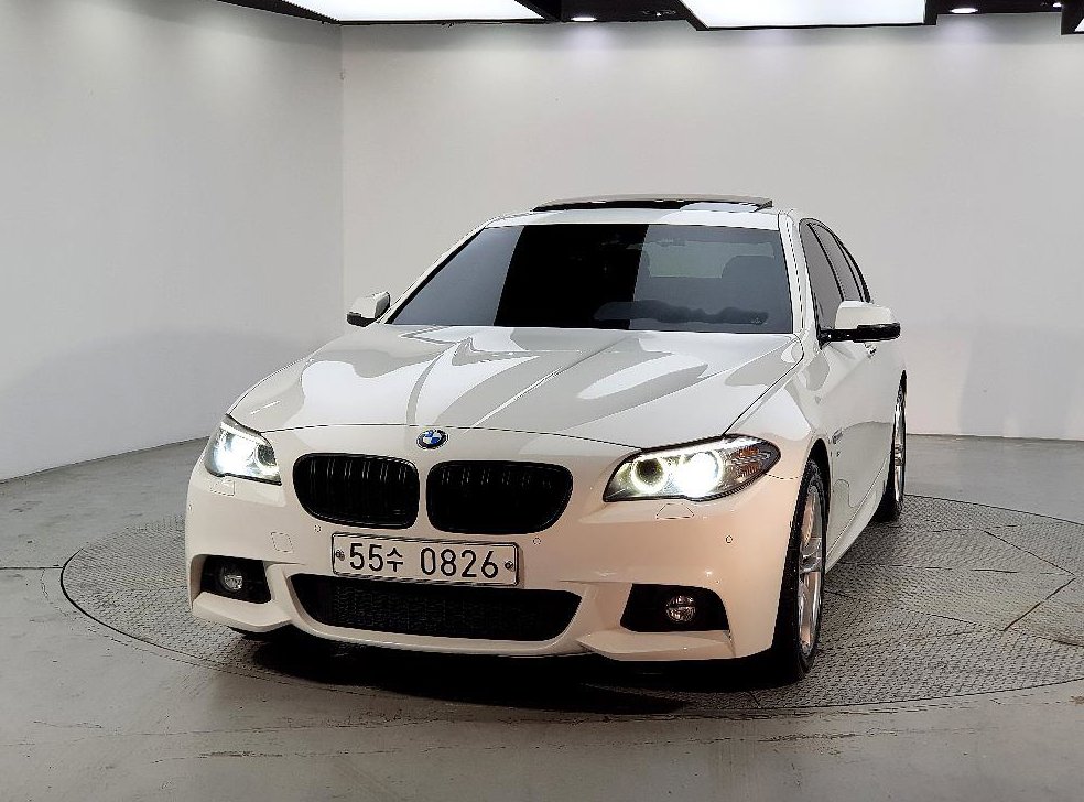 BMW 5시리즈 528i M 에어로 다이나믹 사진 2