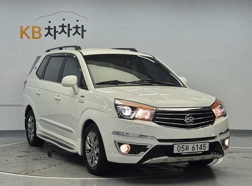KG모빌리티(쌍용)  코란도 4WD TX 플러스 사진 4
