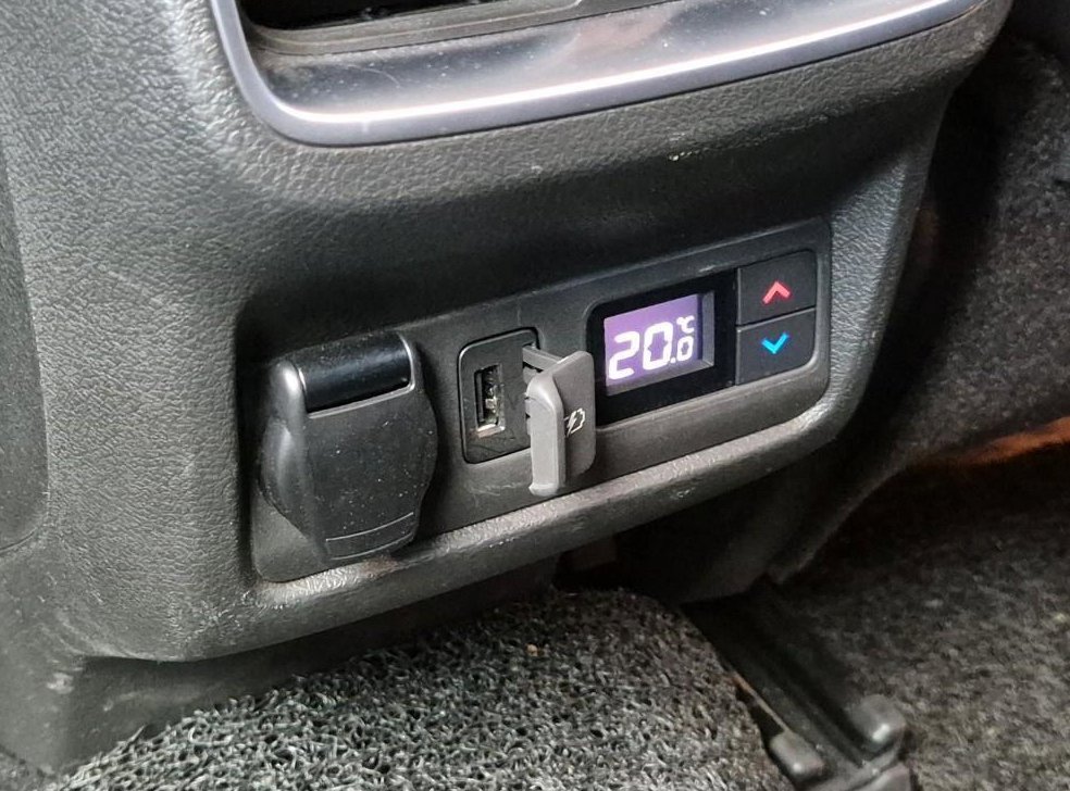 인피니티 QX 2.0 VC-T 에센셜 사진 19