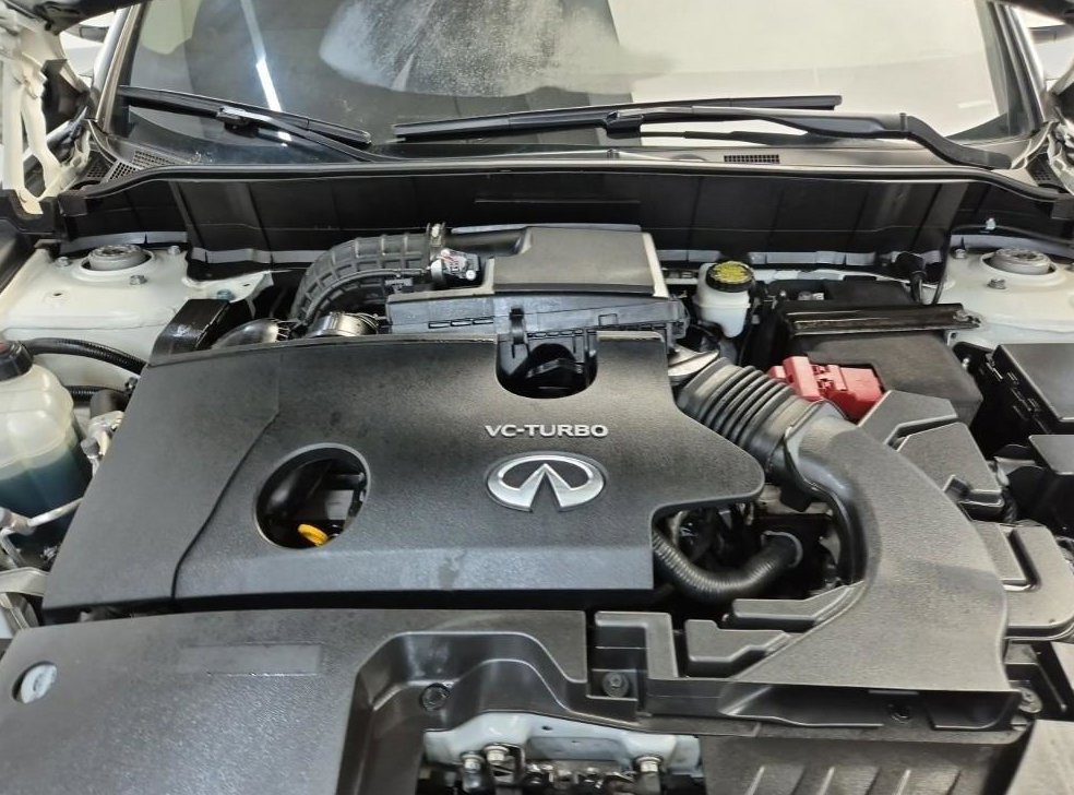 인피니티 QX 2.0 VC-T 에센셜 사진 5