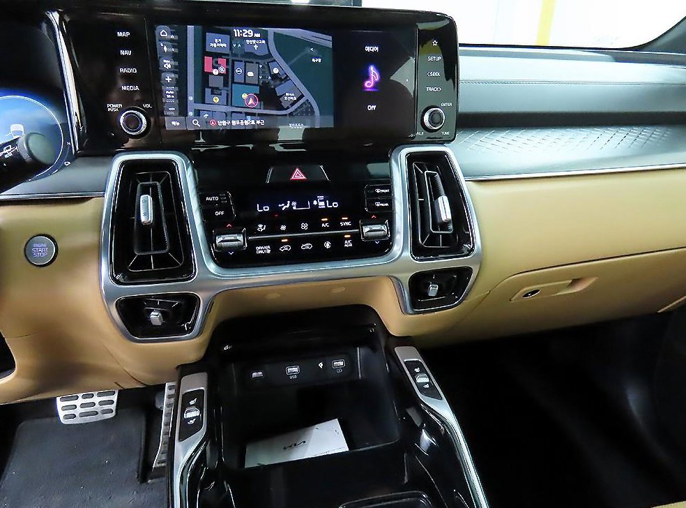 기아 쏘렌토 HEV 1.6 4WD 시그니처 사진 14