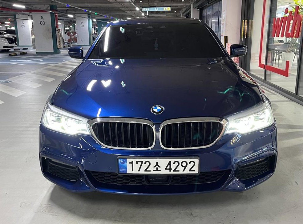 BMW 5시리즈 520i M 스포츠 사진 2