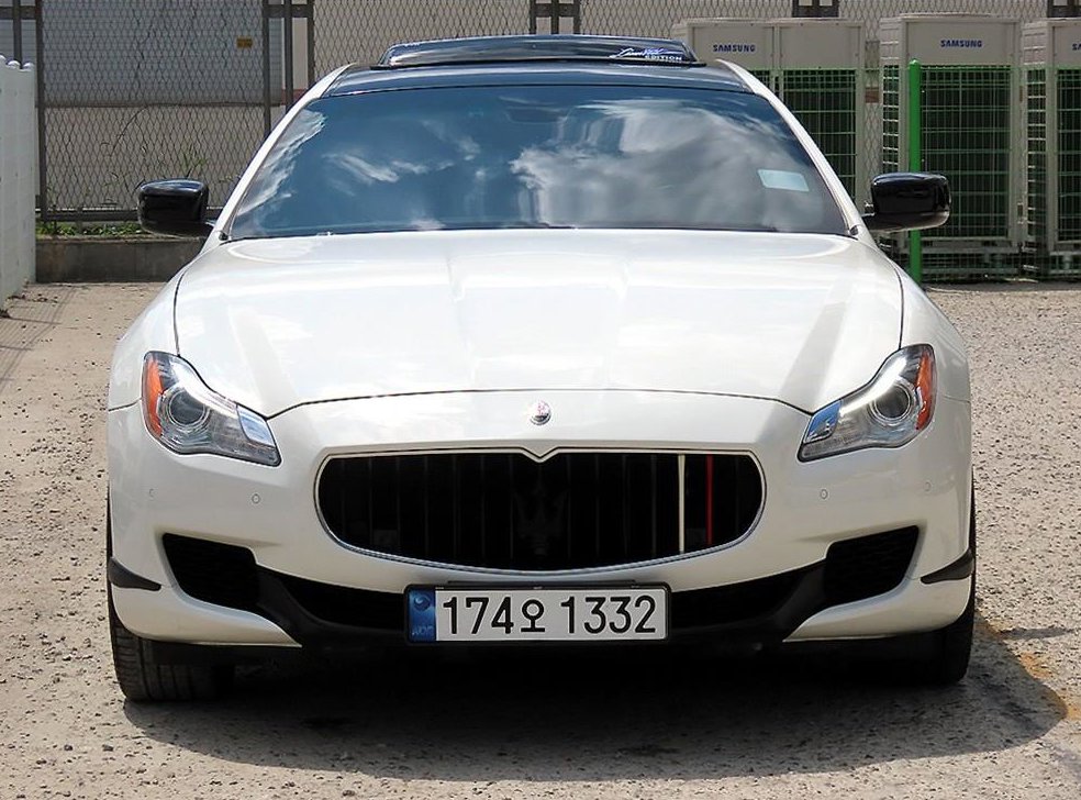 마세라티 콰트로포르테 S Q4 3.0 V6