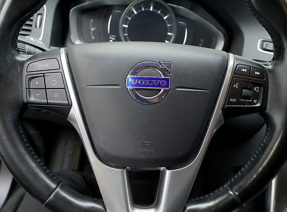 볼보 S60 D3 사진 18