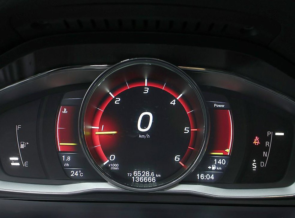 볼보 S60 D3 사진 6