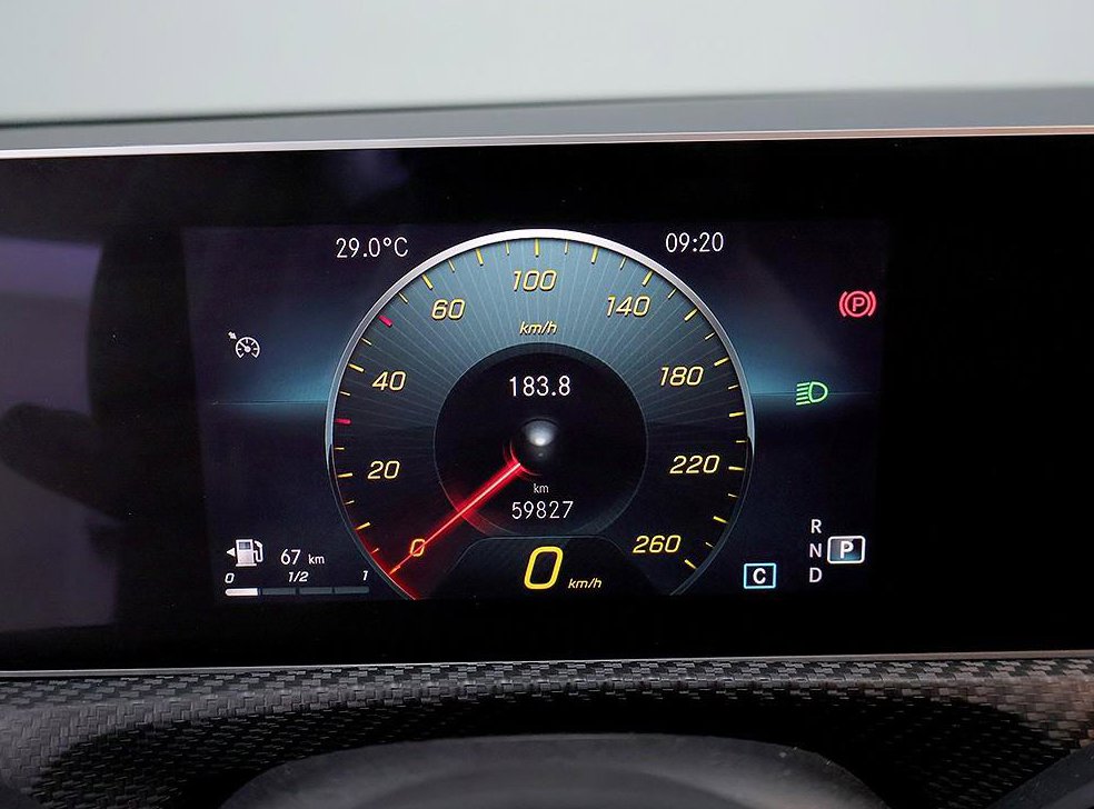 벤츠 A 클래스 A220 세단 사진 6