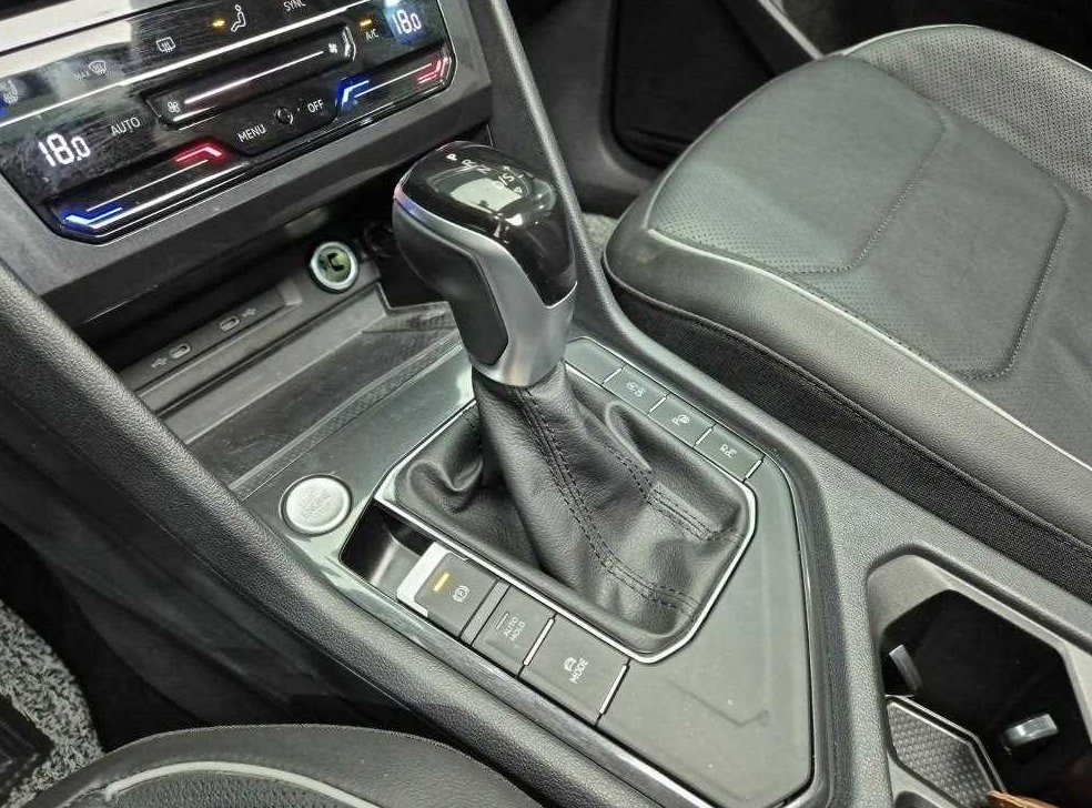 폭스바겐 티구안 2.0 TSI 프레스티지 사진 8