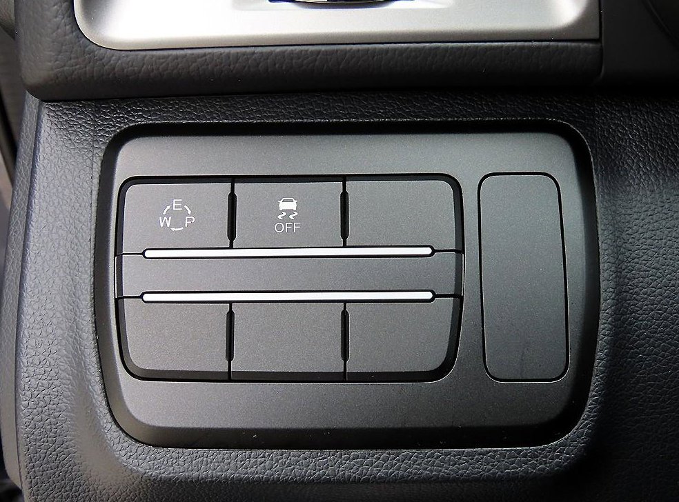 KG모빌리티(쌍용)  티볼리 가솔린 2WD 1.6 TX 사진 12