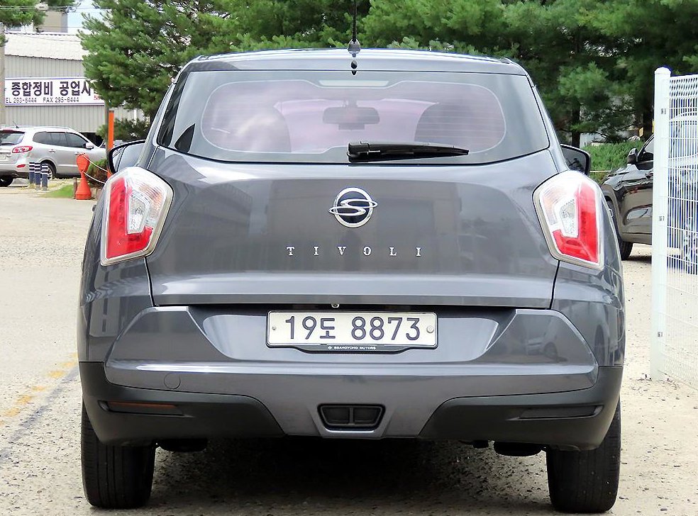 KG모빌리티(쌍용)  티볼리 가솔린 2WD 1.6 TX 사진 4