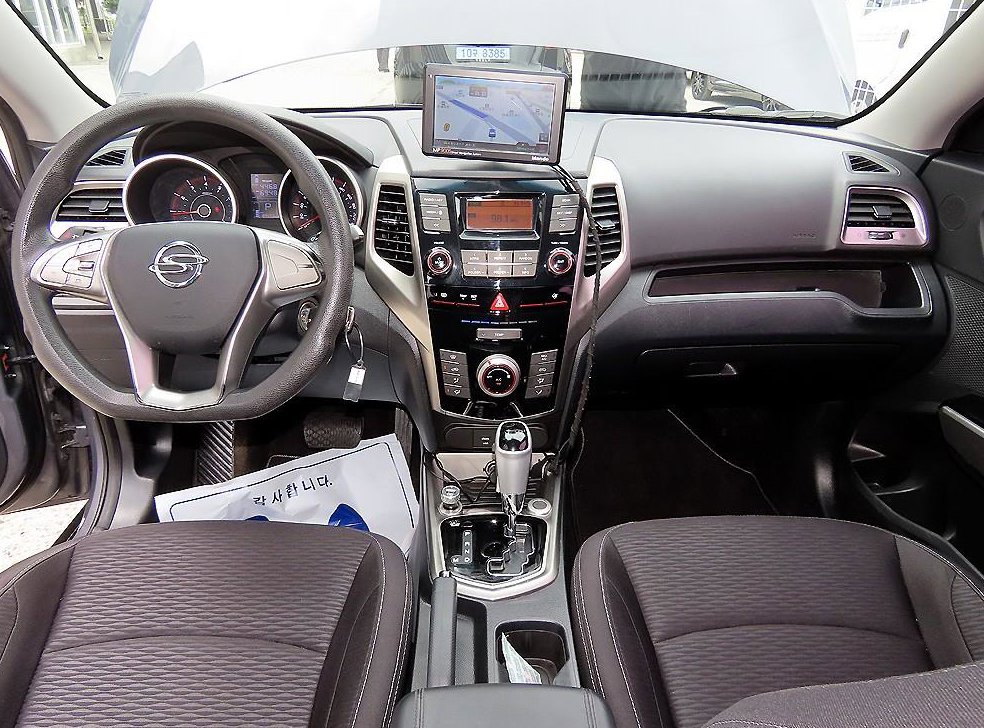 KG모빌리티(쌍용)  티볼리 가솔린 2WD 1.6 TX 사진 7