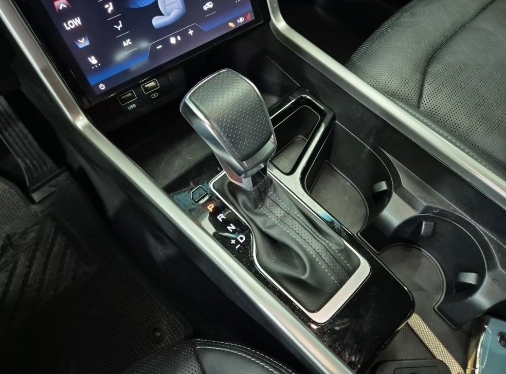 KG모빌리티(쌍용)  토레스 1.5 GDI-T 2WD 사진 8
