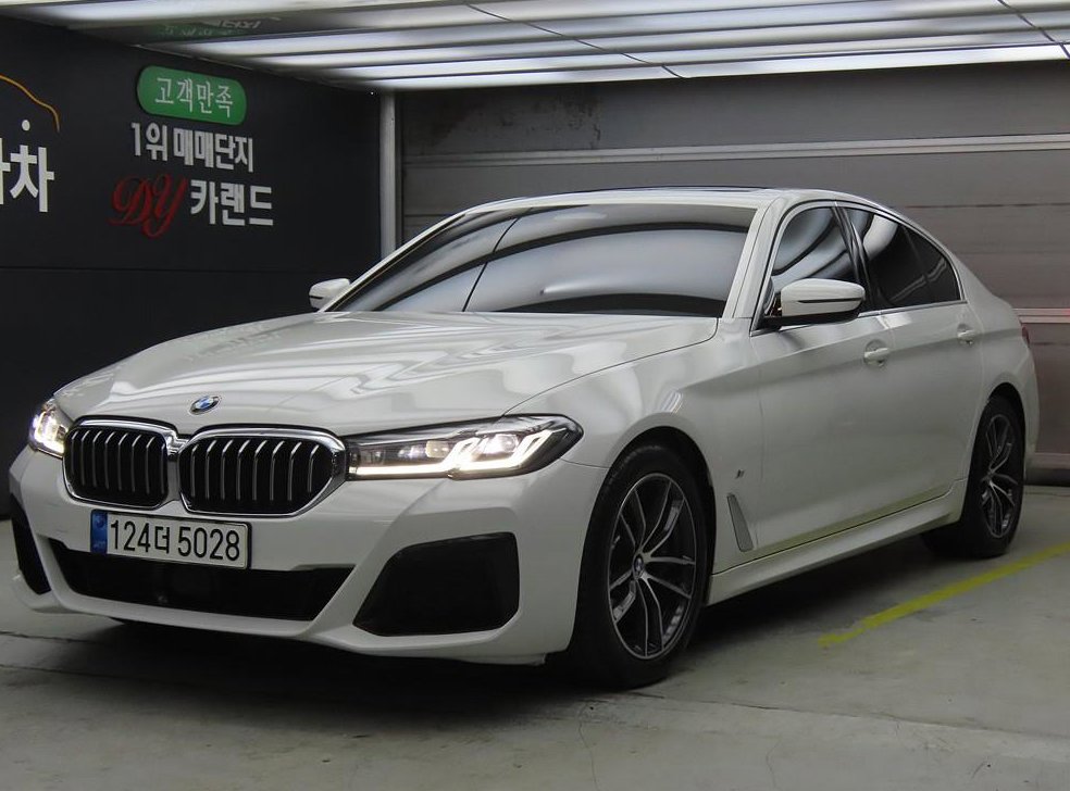 BMW 5시리즈 520i M 스포츠
