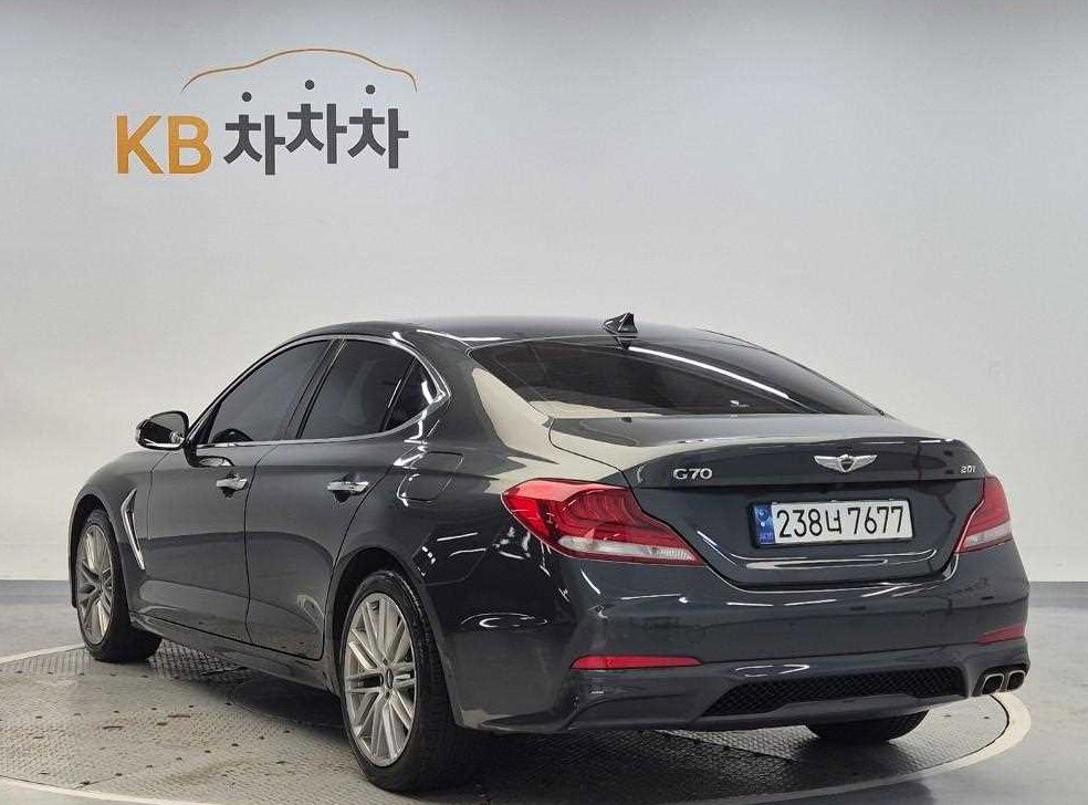제네시스 G70 2.0T 사진 2