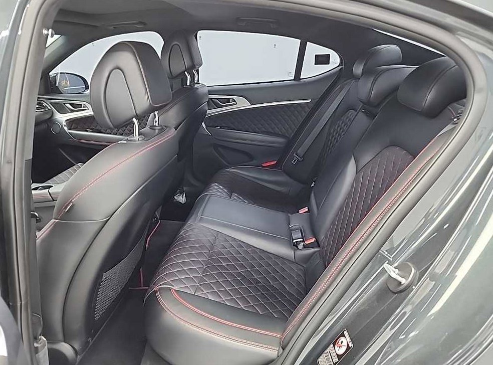 제네시스 G70 3.3T 스포츠 AWD 사진 12