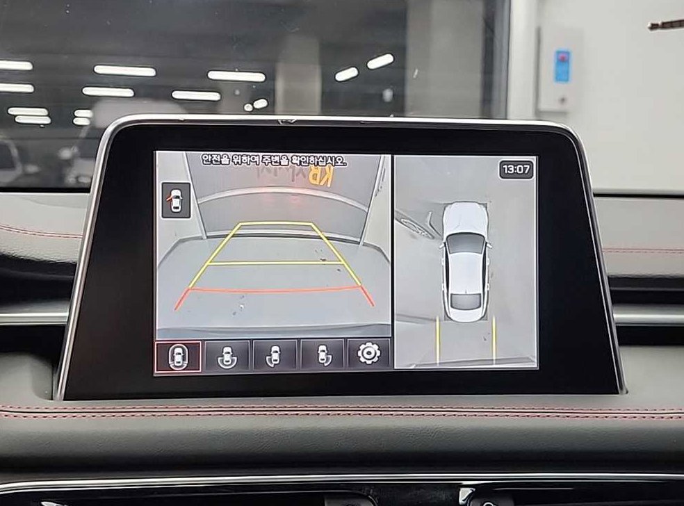 제네시스 G70 3.3T 스포츠 AWD 사진 17