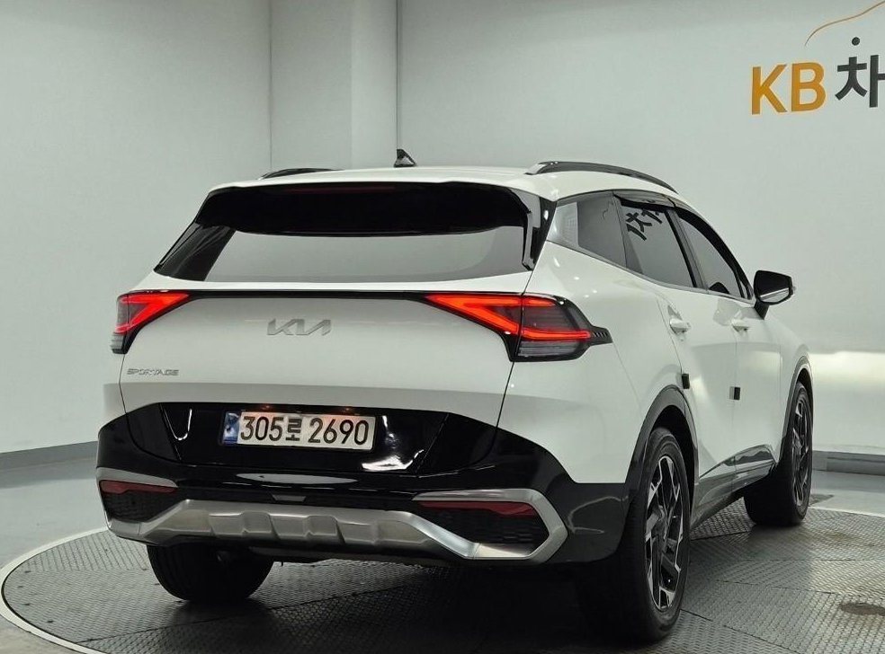 기아 스포티지 1.6 가솔린 2WD 사진 3