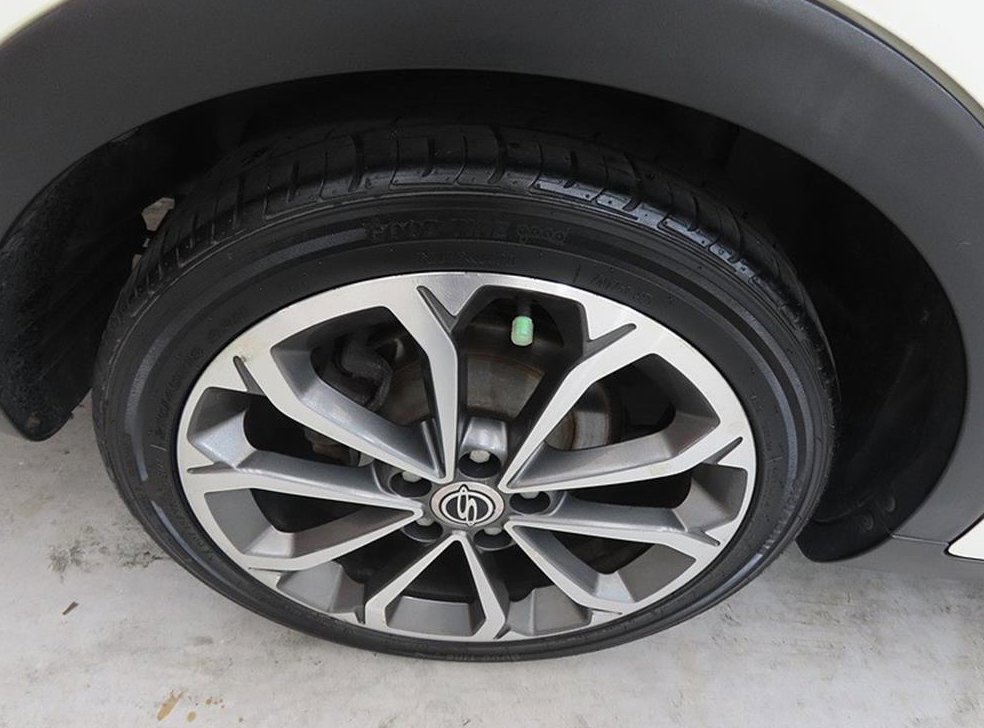 KG모빌리티(쌍용)  티볼리 2WD 가솔린 1.6 RX 사진 20