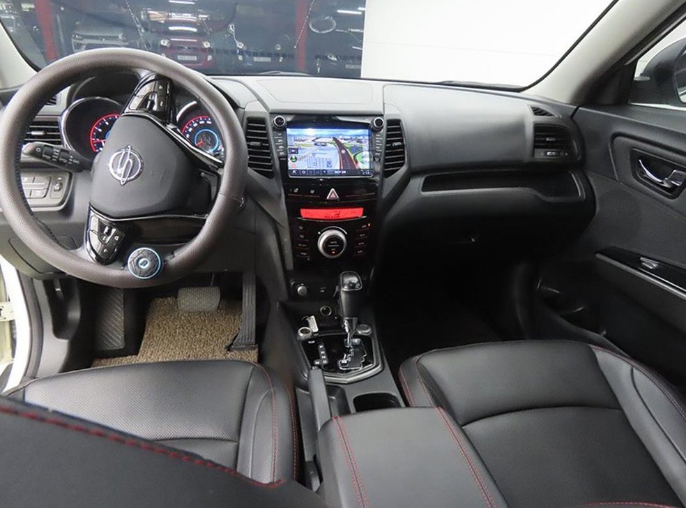 KG모빌리티(쌍용)  티볼리 2WD 가솔린 1.6 RX 사진 7