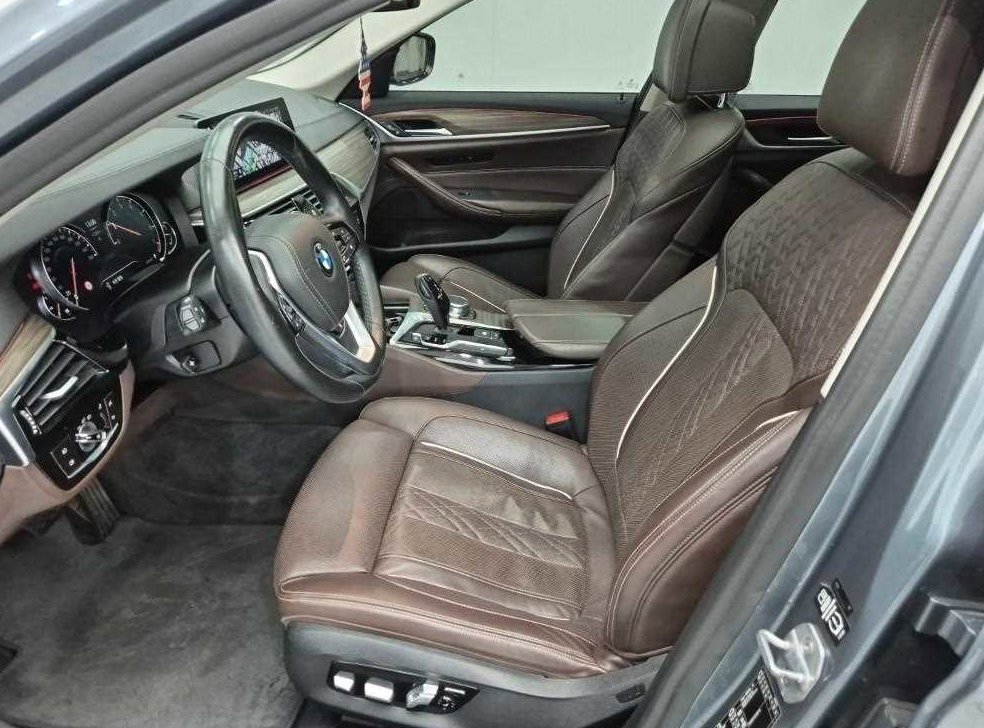 BMW 5시리즈 530i xDrive 럭셔리 플러스 사진 11