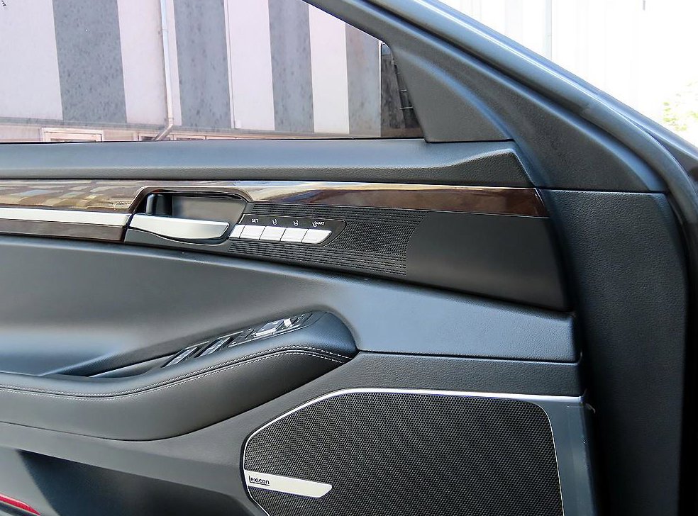 제네시스 EQ900 3.8 GDI AWD 사진 12