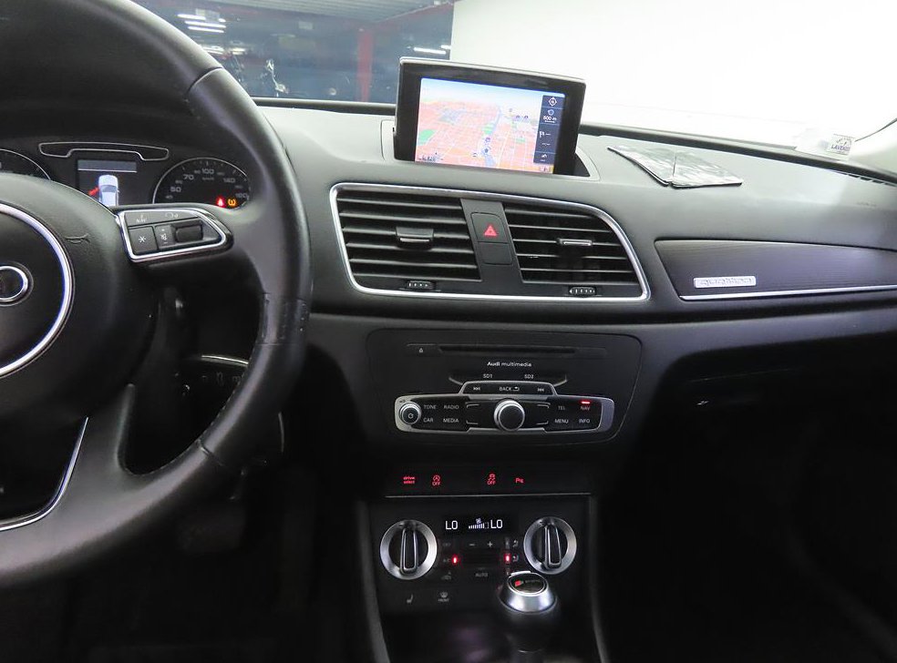 아우디 Q3 2.0 TDI 콰트로 사진 10