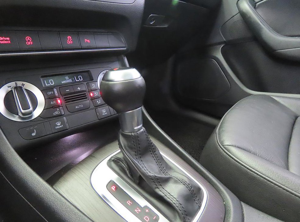 아우디 Q3 2.0 TDI 콰트로 사진 11