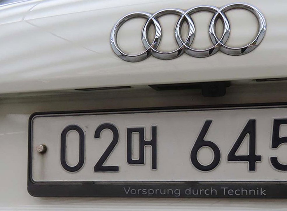 아우디 Q3 2.0 TDI 콰트로 사진 16