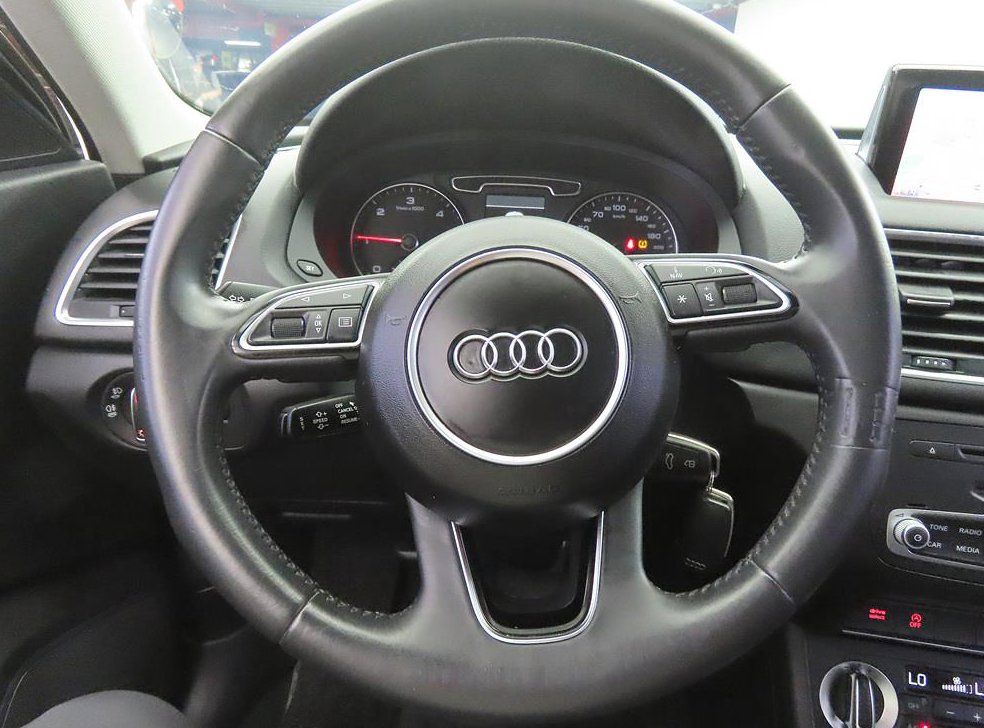 아우디 Q3 2.0 TDI 콰트로 사진 8