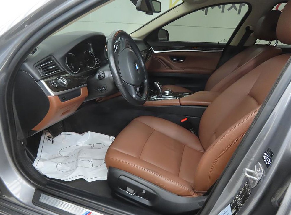 BMW 5시리즈 528i M 에어로 다이나믹 사진 5