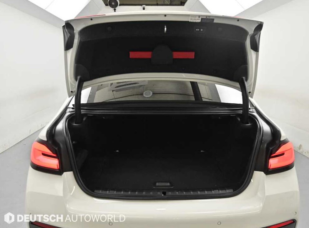 BMW 5시리즈 530e M 스포츠 사진 19