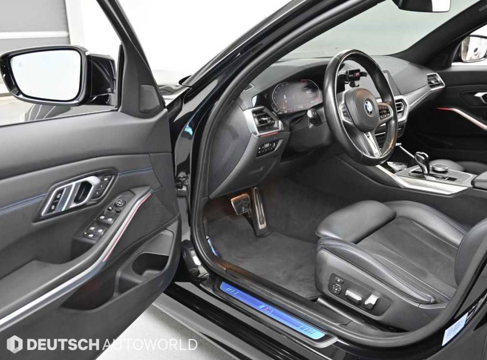 BMW 3시리즈 320i M 스포츠 사진 11