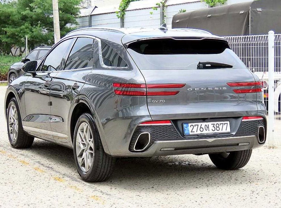 제네시스 GV70 2.5T 가솔린 2WD 사진 3
