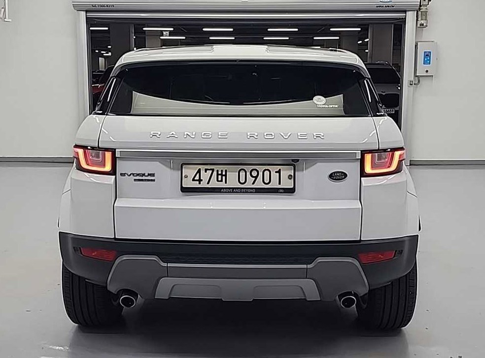 랜드로버 레인지로버 이보크 2.0 TD4 HSE 사진 4