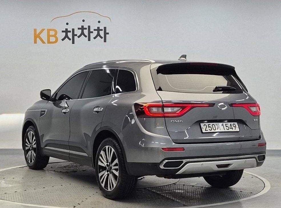 르노코리아(삼성) QM6 가솔린 2.0 GDe RE 시그니처 2WD 사진 2
