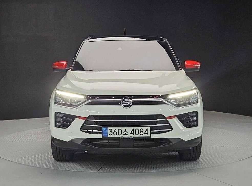 KG모빌리티(쌍용)  코란도 2WD 가솔린 1.5 R-플러스 사진 2
