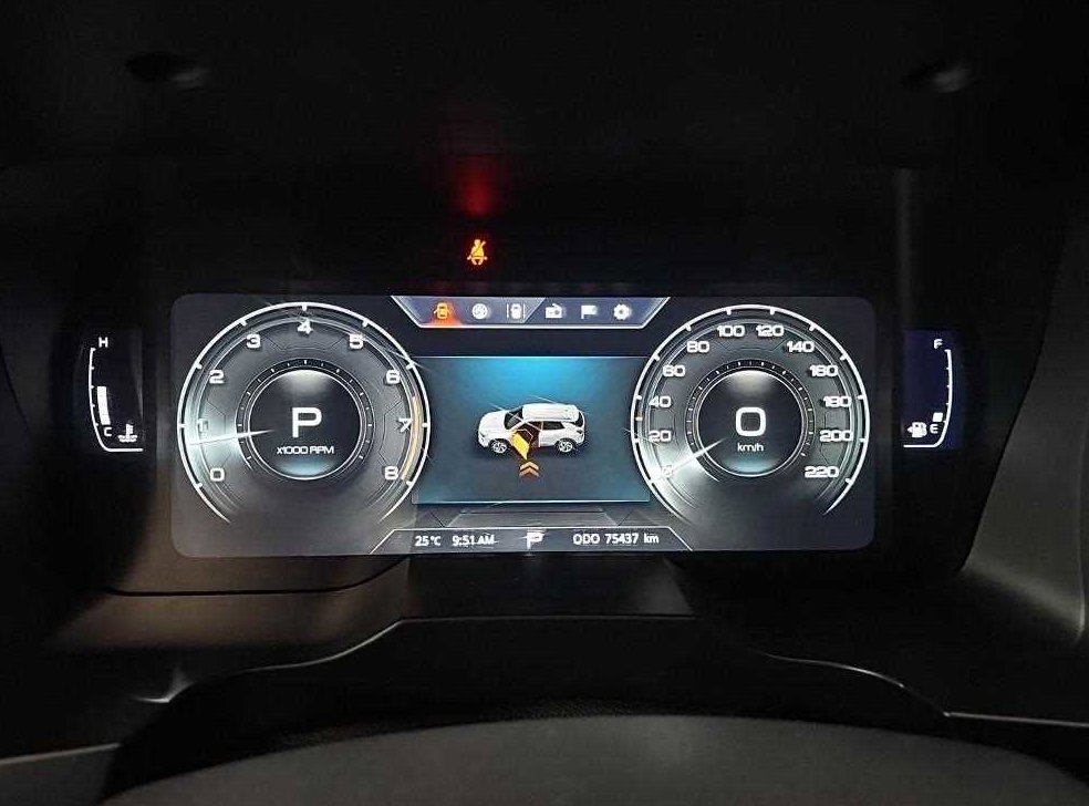 KG모빌리티(쌍용)  코란도 2WD 가솔린 1.5 R-플러스 사진 6