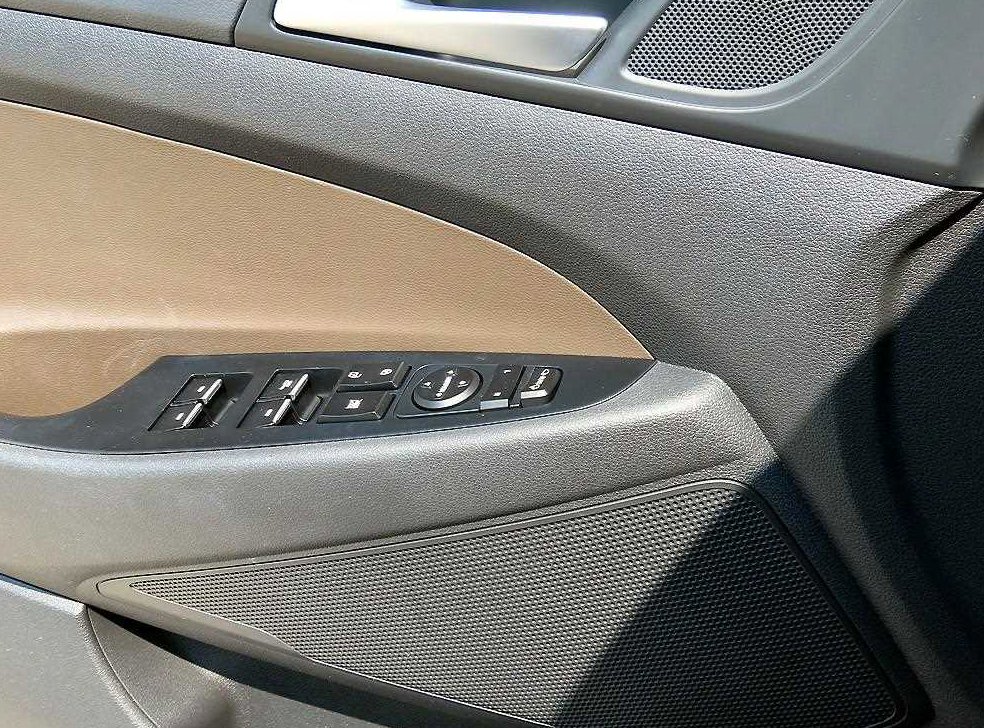 현대 투싼 디젤 1.6 2WD 사진 11