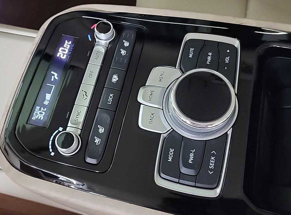 제네시스 G90 5.0 GDI AWD 사진 15