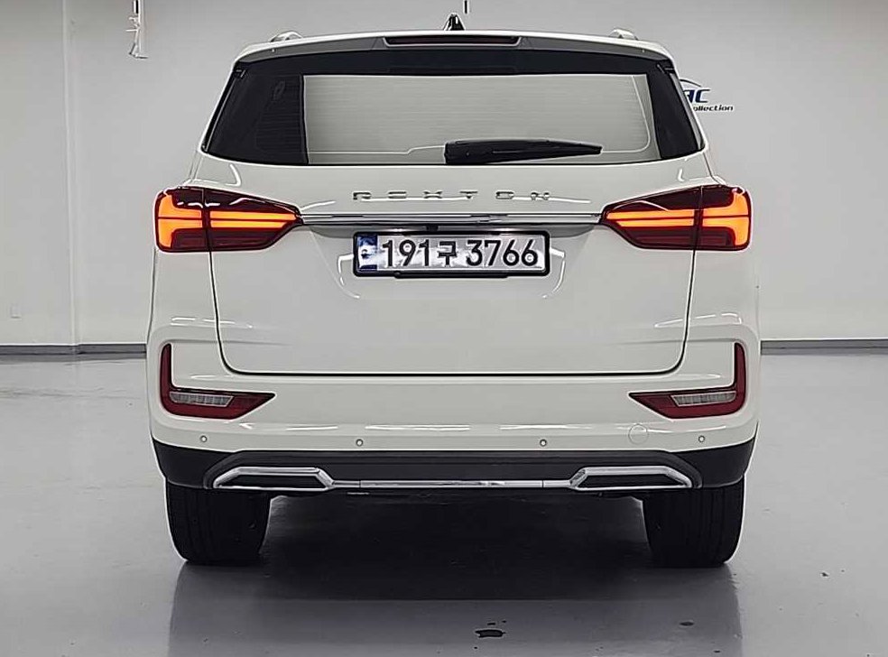 KG모빌리티(쌍용)  렉스턴 디젤 2.2 4WD 프레스티지 사진 3