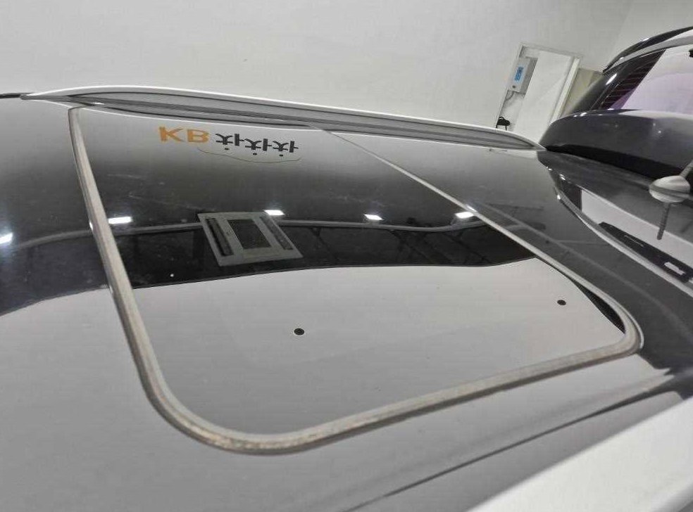 KG모빌리티(쌍용)  티볼리 디젤 2WD 1.6 LX 사진 13