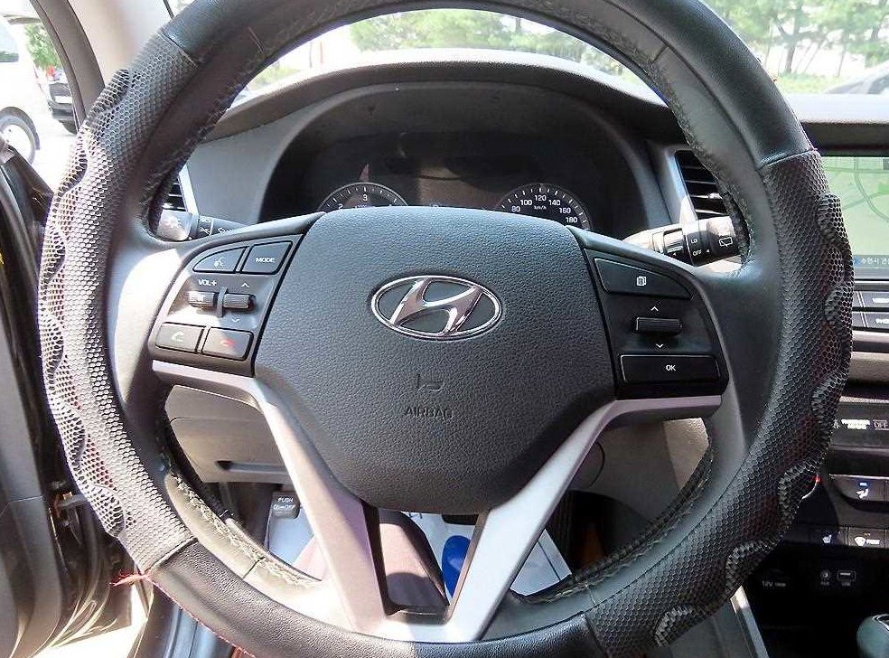 현대 투싼 디젤 1.7 2WD 사진 8