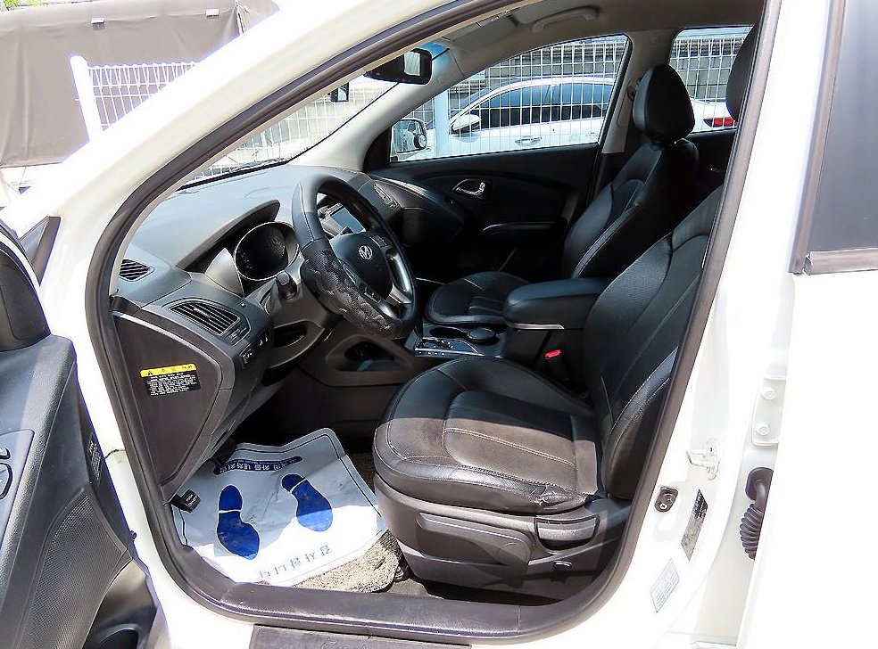 현대 투싼 2WD VGT LX20 사진 5
