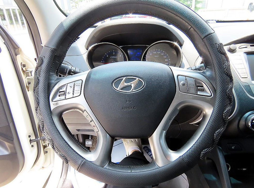 현대 투싼 2WD VGT LX20 사진 8