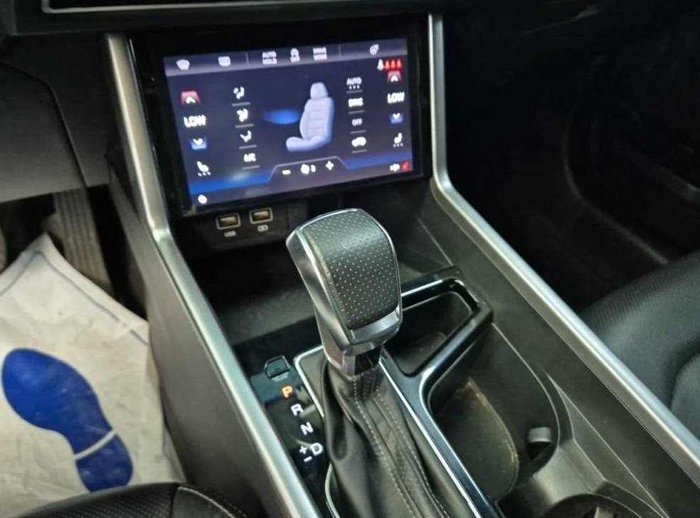 KG모빌리티(쌍용)  토레스 1.5 GDI-T 2WD 사진 8