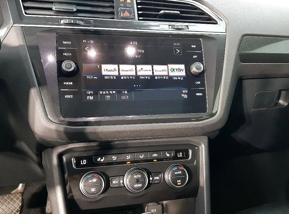 폭스바겐 티구안 2.0 TDI 프레스티지 사진 11
